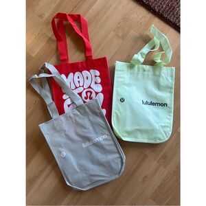 Bundle 3 Small Lululemon Holiday Reusable Shopping Gift Totes Red Silver Green
